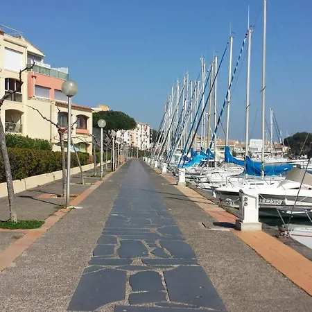 Chez Maithe Au Cap D'agde Apartment *